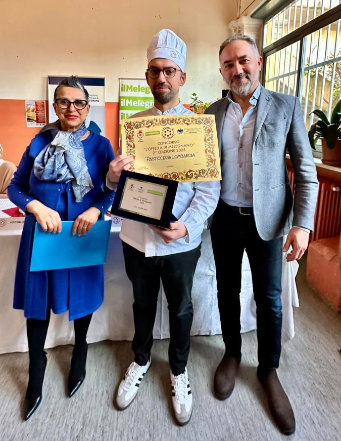 4 Offella Melegnano secondo classificato con pres. Confcomm. Mel. Caterina Ippolito e sindaco Vito Bellomo_SITO