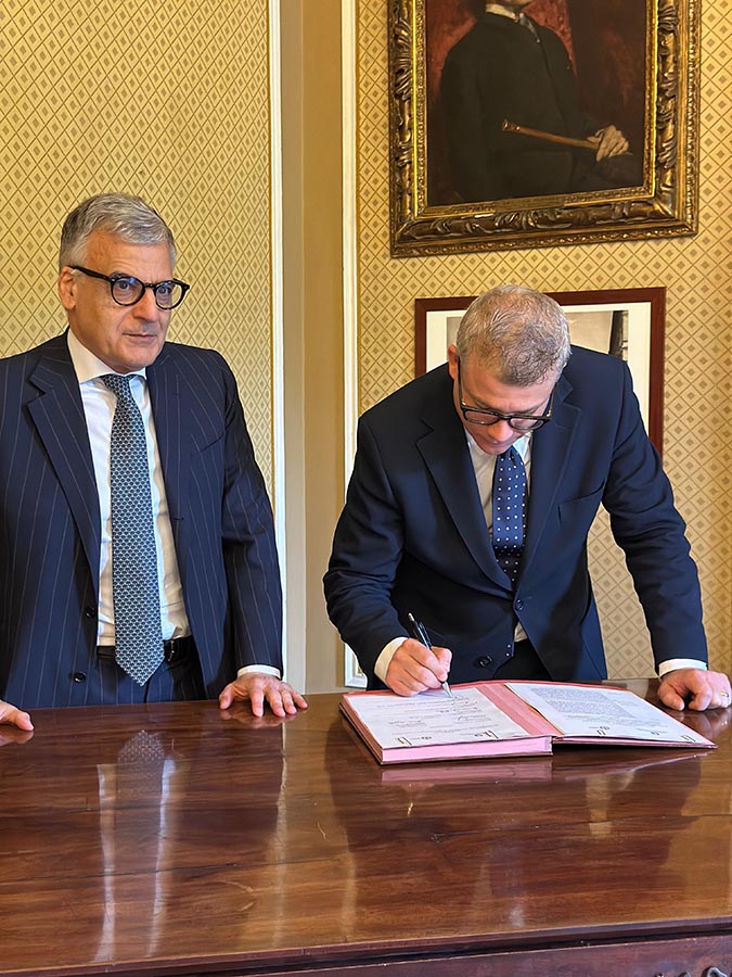 Sgaraglia Barbieri alla firma_SITO