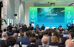 Il presidente di Confcommercio Carlo Sangalli: il 16 novembre <br>ai sindaci di tutta Italia <br>le chiavi dei negozi
