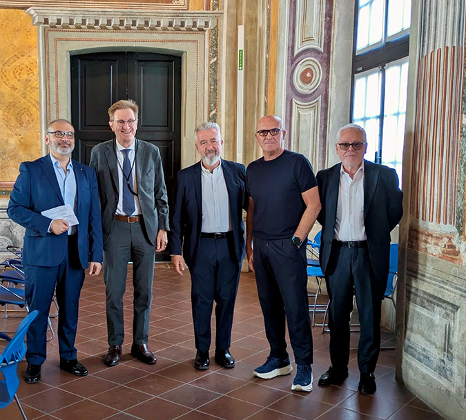 Cesare Lavia con ass commercio locate,rizzi, vp surdo, farina vp apeca, ass commercio Paullo, consolati_SITO Cesare Lavia con ass commercio locate,rizzi, vp surdo, farina vp apeca, ass commercio Paullo, consolati_SITO